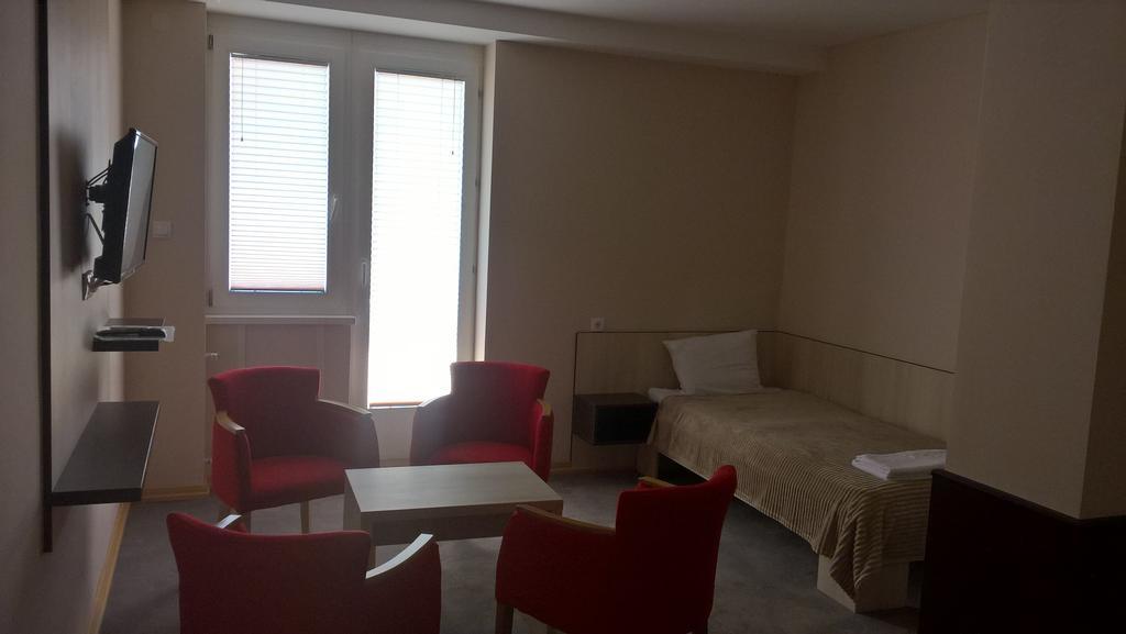 Apartments Mavesa Vrnjačka Banja Eksteriør billede